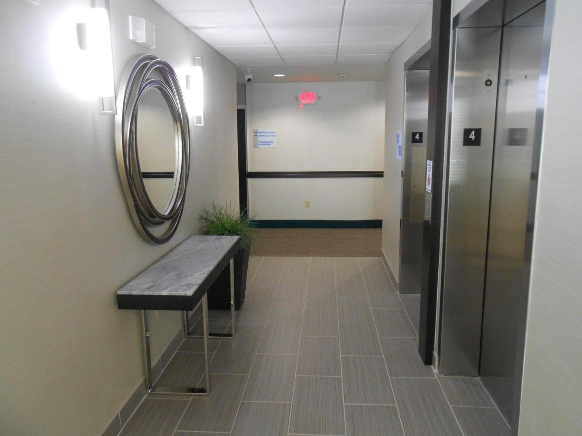 Holiday Inn Express & Suites Houston Northwest-Brookhollow By Ihg Екстер'єр фото