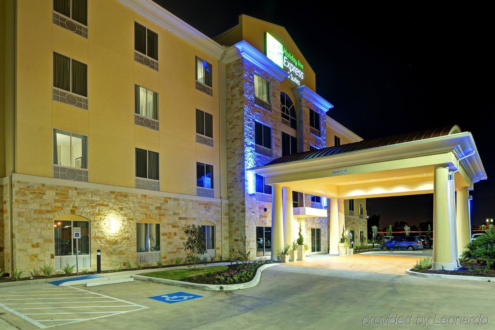 Holiday Inn Express & Suites Houston Northwest-Brookhollow By Ihg Екстер'єр фото